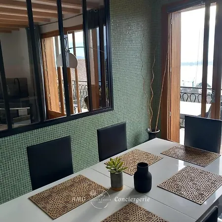 Le Panorama Du - Vue Splendide ! - A 3mn Du Apartment